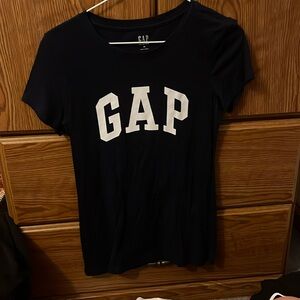 GAP tee